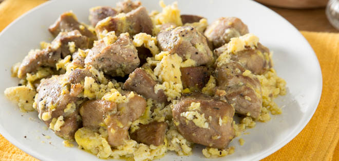 Agnello-cacio-e-ova spezzatino cacio e uova